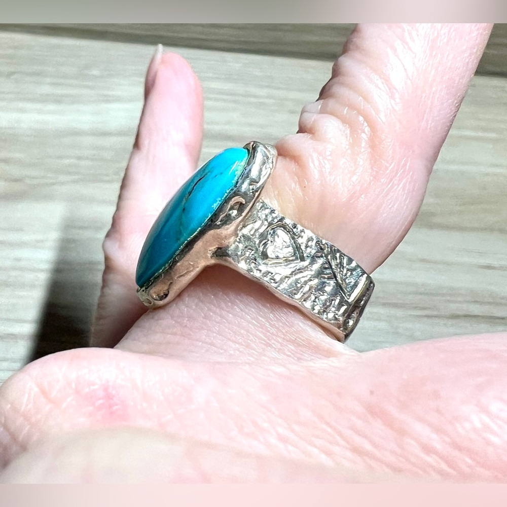 Designer Peyote Bird Square Sterling Silver Turquoise Heart Ring, Size 4.5 - Picture 9 of 10